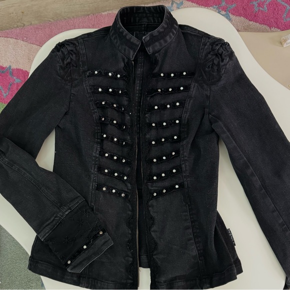 TRIPP NYC Denim Jacket with flair - Picture 3 of 4